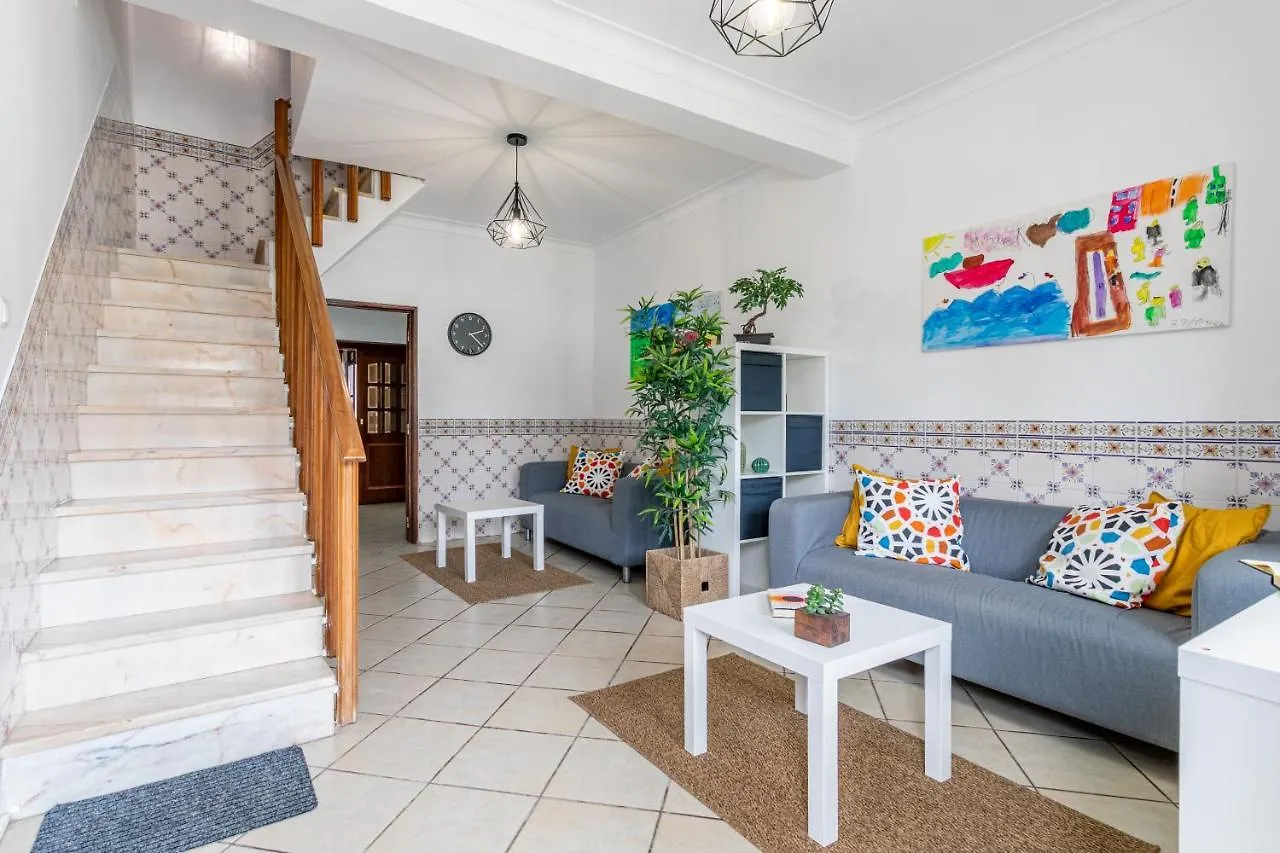 Encarnacao Home Lisbon Guest house